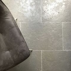 GREY ANTIQUE LIMESTONE FLAGSTONE FLOORING  600X400MM  - LIFESTYLE